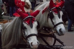 Umzug der Weihnachtsmänner am 24. Dezember 2013 in Horstdorf